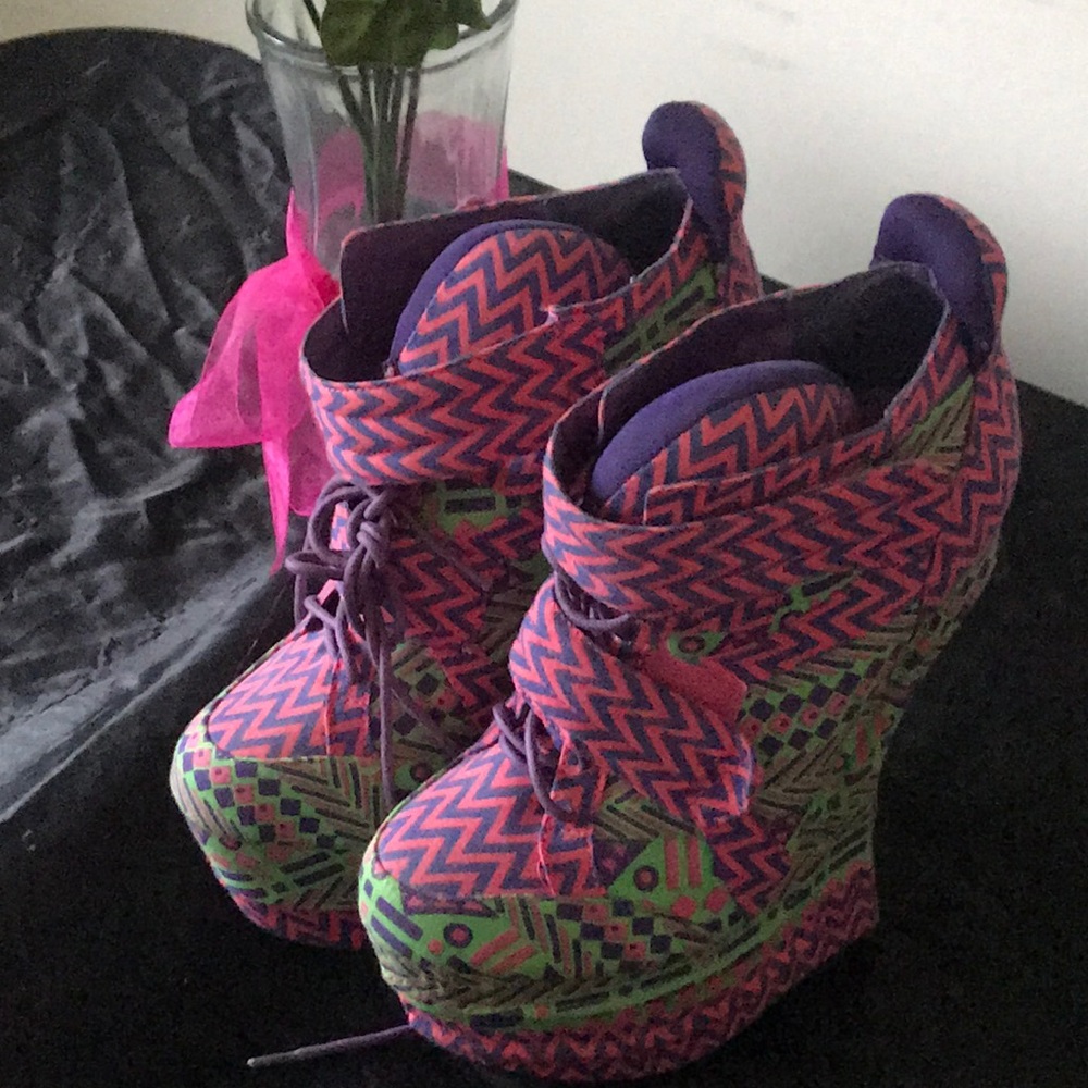 Heels size 9
